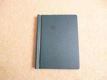 Dikke, nieuw groene Atlanta map met 40 vel ruitjespapier beschikbaar voor biedingen