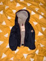 Moncler Windbreaker 12-18 maanden - Zo goed als nieuw, Ophalen of Verzenden, Zo goed als nieuw, Regenjas, Kinderen