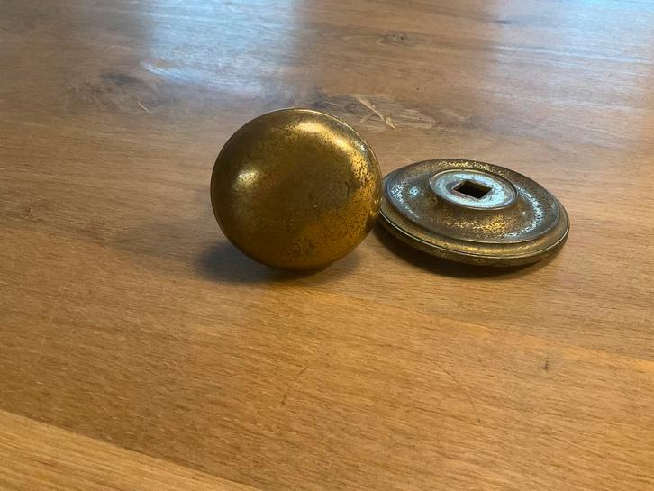 Messing deurknop, Doe-het-zelf en Verbouw, Hang- en Sluitwerk, Gebruikt, Overige typen, Koper of Messing, Ophalen of Verzenden