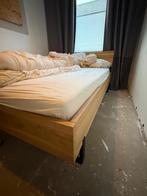Mooi houten bedframe met hoofdbord, Huis en Inrichting, Slaapkamer | Bedden, Ophalen, Gebruikt, Bruin, Tweepersoons