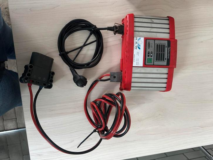 Fronius Acculader 2020e, Auto-onderdelen, Accu's en Toebehoren, Universele onderdelen, Gebruikt, Ophalen of Verzenden