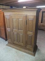Antiek eiken Duitse 2 deurs kast met panelen, Antiek en Kunst, Ophalen of Verzenden