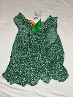 Groene top met bloemenprint - Zeeman nieuw, maat 110/116, Kinderen en Baby's, Kinderkleding | Maat 110, Ophalen of Verzenden, Zo goed als nieuw