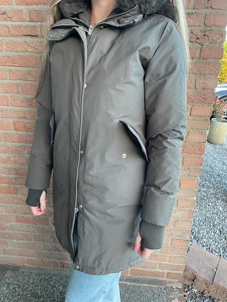 Airforce dames winterparka maat S, als nieuw, Kleding | Dames, Jassen | Winter, Zo goed als nieuw, Zwart, Ophalen of Verzenden