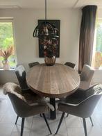 Massief houten ovale eettafel, Huis en Inrichting, Complete eetkamers, Zo goed als nieuw, Ophalen