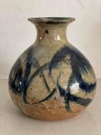 Vintage vaasje - gesigneerd, Gebruikt, Overige kleuren, Aardewerk of Porselein, Ophalen of Verzenden