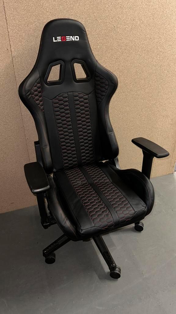 Jysk NIBE - Gamestoel - Gaming chair - zwart kunstleer/rood, Huis en Inrichting, Stoelen, Zo goed als nieuw, Eén, Overige materialen