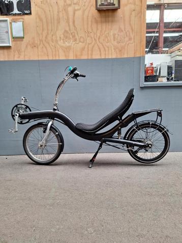 Mooie ligfiets met versnellingen.  beschikbaar voor biedingen