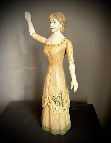 Pop mannequin hout jointed beweegbare armen curiosa brocante beschikbaar voor biedingen