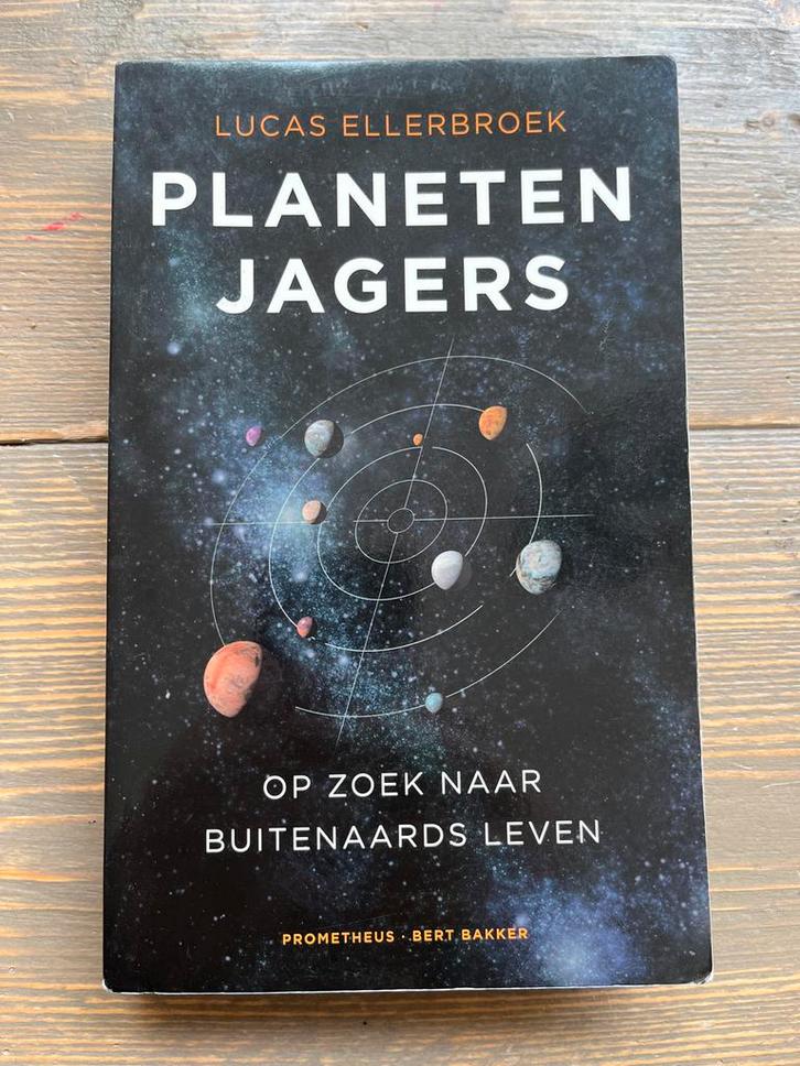 Planetenjagers - Lucas Ellerbroek, Boeken, Overige Boeken, Zo goed als nieuw, Ophalen of Verzenden