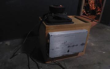 Kicker solo baric 12l5 dual 2 ohm inc HELIX SPXL1000 beschikbaar voor biedingen