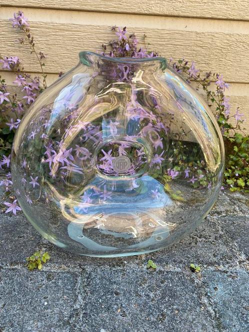 VEIP grote handgemaakte vaas, Huis en Inrichting, Woonaccessoires | Vazen, Minder dan 50 cm, Glas, Ophalen of Verzenden
