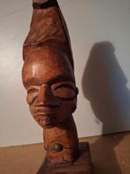 Karakteristiek handwerk Afrikaans houten beeld, Ophalen of Verzenden