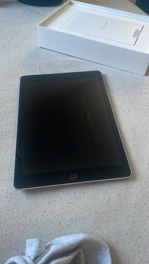 iPad 6e gen 2018 !Niet werkend!, Computers en Software, Apple iPads, Zo goed als nieuw, Apple iPad, 10 inch, 32 GB, Ophalen of Verzenden