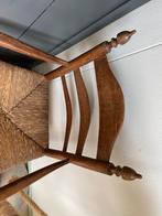 Antieke Stoel met Riet Zitting en Houten Frame, Ophalen of Verzenden
