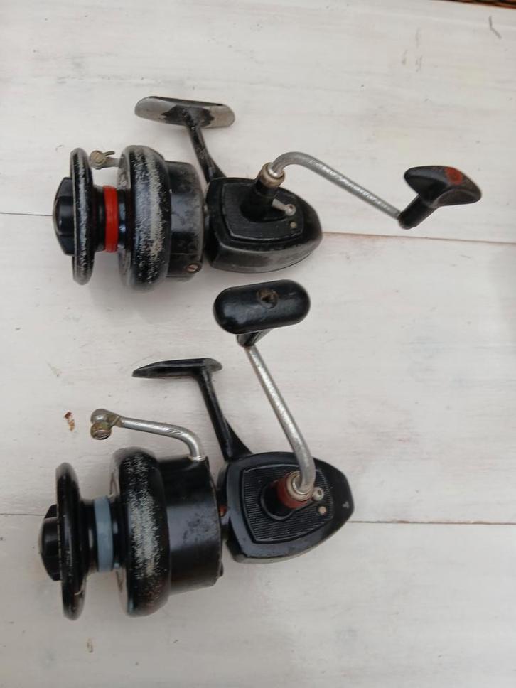 Zeevis molens old school vintage 2 stuks BAM600, Watersport en Boten, Hengelsport | Zeevissen, Zo goed als nieuw, Molen, Ophalen of Verzenden