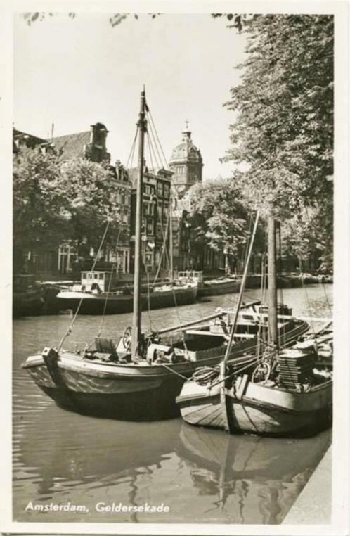 UJ4 Amsterdam Geldersekade Binnenvaart Aak Tjalk, Verzamelen, Ansichtkaarten | Nederland, Verzenden