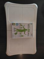 Wii Fit Plus met Balance Board, Spelcomputers en Games, Games | Nintendo Wii, Ophalen of Verzenden