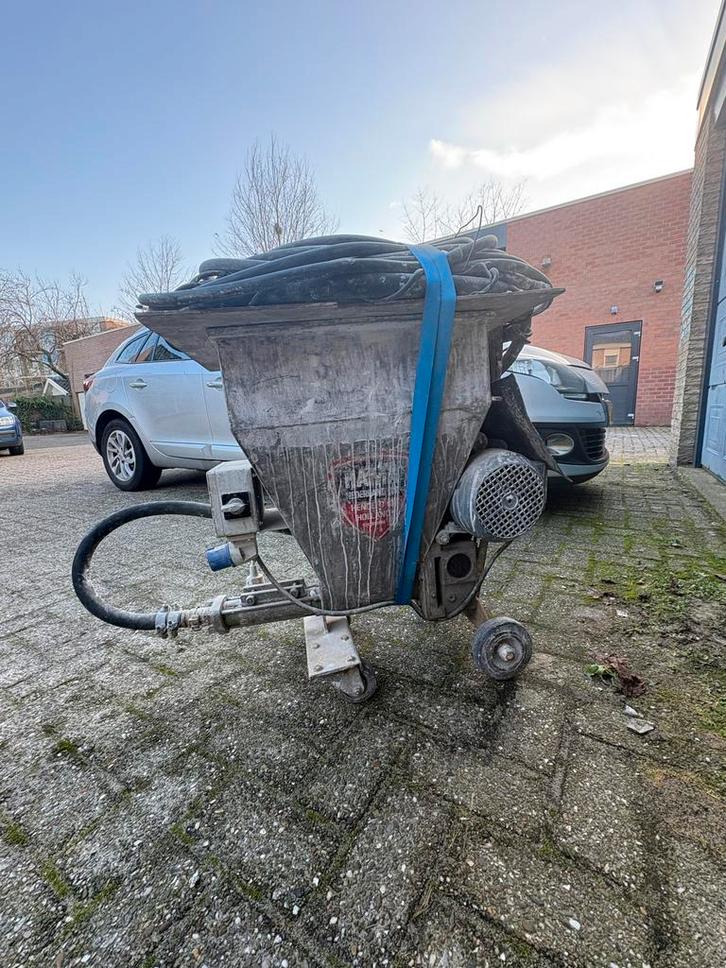 Hama Spackspuitmachine met Compressor, Doe-het-zelf en Verbouw, Isolatie en Afdichting, Gebruikt, Overige materialen, Minder dan 4 cm