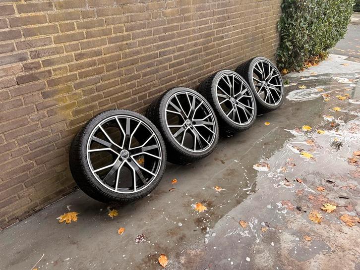 RS6 performance velgen 21” winterbanden, Auto-onderdelen, Banden en Velgen, Banden en Velgen, Winterbanden, 21 inch, 285 mm, Personenwagen