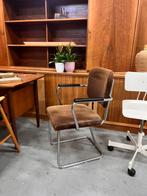 Vintage buisframe stoel met armleuning – jaren 70, Huis en Inrichting, Stoelen, Ophalen of Verzenden, Zo goed als nieuw, Eén, Dd