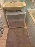 Kunststof badkamer kastje, Huis en Inrichting, Badkamer | Badkamermeubels, Ophalen, (Half)hoge kast, Minder dan 50 cm, Minder dan 100 cm