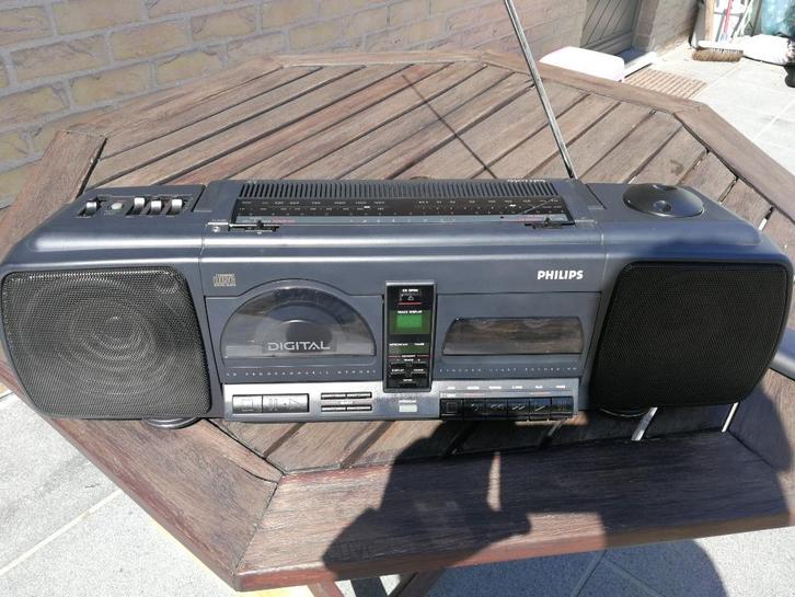 AZ 8102 stereo cassette 5100, Audio, Tv en Foto, Radio's, Gebruikt, Radio, Ophalen of Verzenden