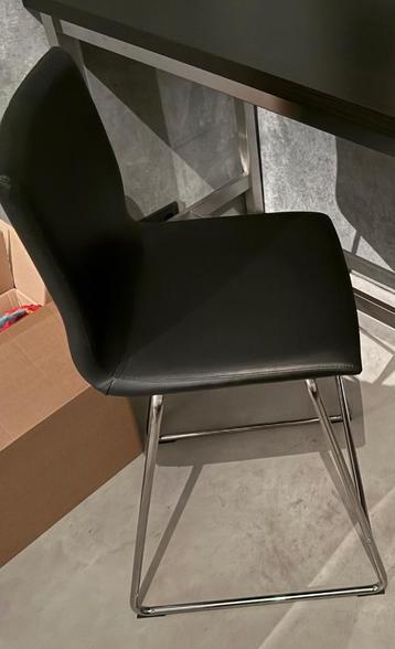 Ikea barstoel Volvgang beschikbaar voor biedingen