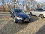 Volvo V70 1.6 T4 Limited Edition TREKHAAK AUTOMAAT LEER STOE, Euro 5, 1525 kg, Gebruikt, Zwart