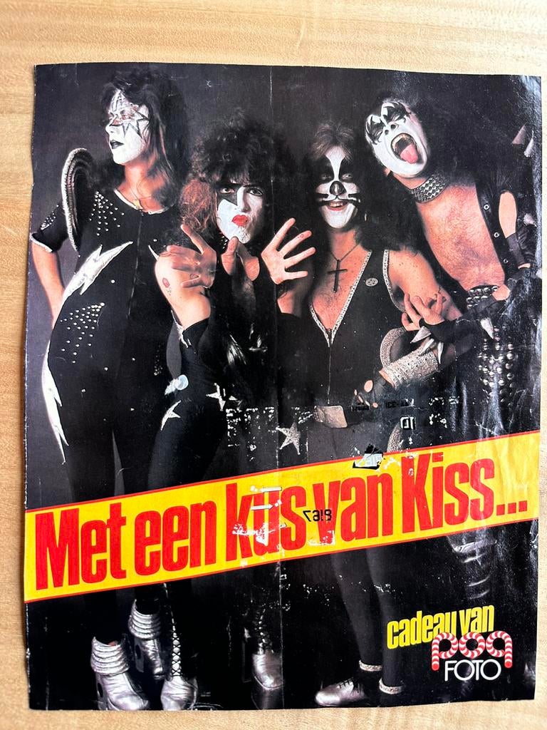 Kizz/Kiss mini poster a4 RARE 1986, Ophalen of Verzenden, Gebruikt, Boek, Tijdschrift of Artikel