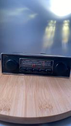 Grundig autoradio, Auto diversen, Autoradio's, Ophalen of Verzenden, Zo goed als nieuw