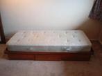 Eenpersoons bed met "anti hernia" matras en laden. Zie fotos, 190 cm of minder, 80 cm, Eenpersoons, Bruin