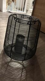 Zwarte spiraal windlicht, Huis en Inrichting, Woonaccessoires | Kandelaars en Kaarsen, Ophalen of Verzenden, Zo goed als nieuw