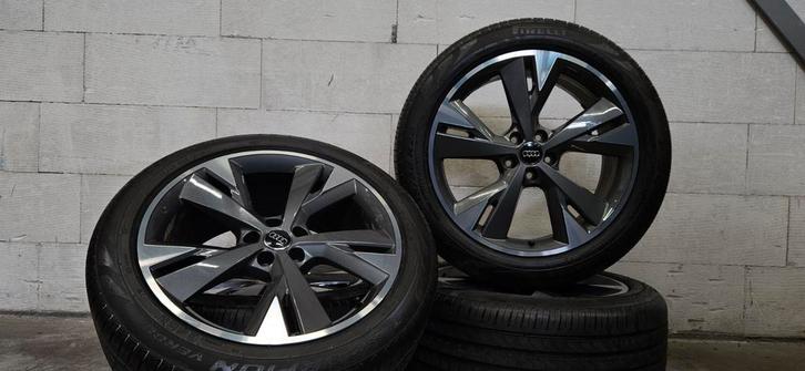 20" Audi Q4 F4 Etron / Sportback orig velgen zomerbanden, Auto-onderdelen, Banden en Velgen, Banden en Velgen, Zomerbanden, 20 inch