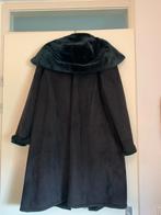 Dames winter jas suede/bont + muts, Ophalen, Zo goed als nieuw, Maat 38/40 (M), Zwart