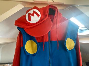Super Mario pak (heren of dames) beschikbaar voor biedingen