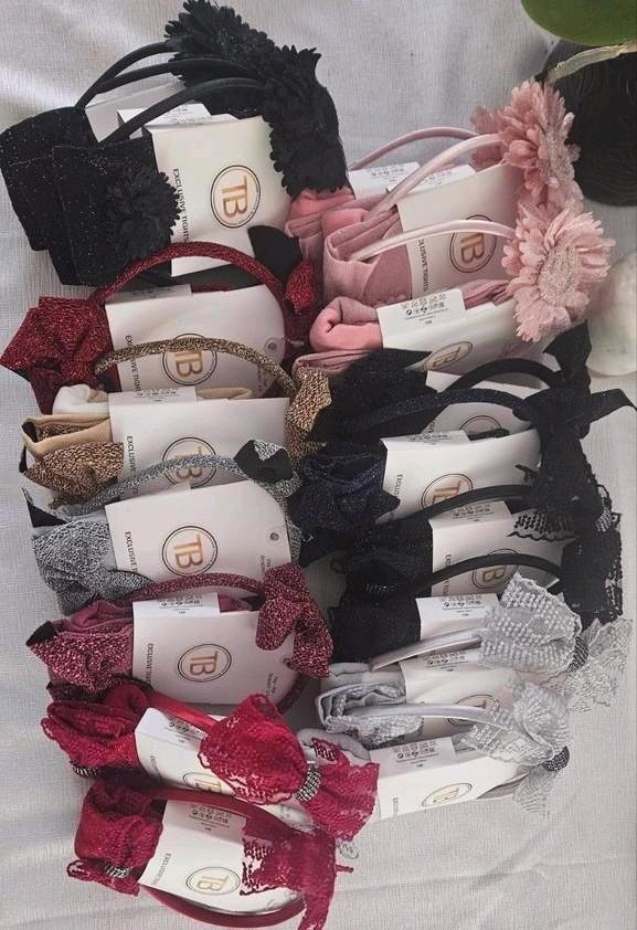 Grote partij 558 maillots, panty's, sokken kinderen, Kinderen en Baby's, Babykleding | Baby-kledingpakketten, Nieuw, Ophalen