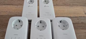 5 wifi versterkers TP (oa Ziggo) WPA 8631+8630+8033 AV 1300  beschikbaar voor biedingen