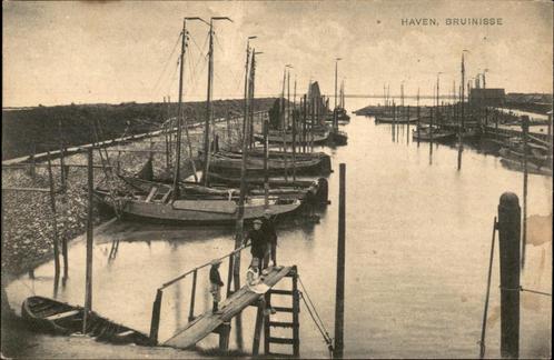 Bruinisse Haven met vissersschepen st 1923 uitg A. vd Tol, Verzamelen, Ansichtkaarten | Nederland, Gelopen, Zeeland, 1920 tot 1940