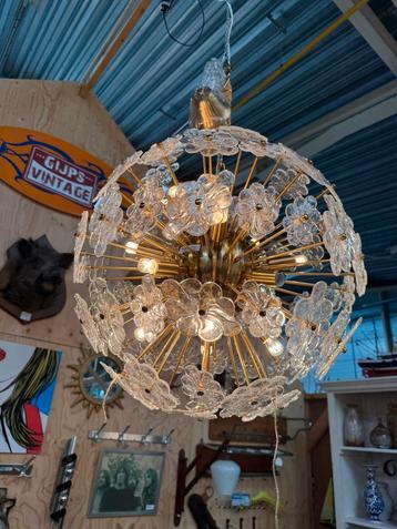 Sputnik kroonluchter beschikbaar voor biedingen