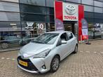 Toyota Yaris 1.5 Hybrid 100pk CVT Dynamic, Gebruikt, Euro 6, 4 cilinders, Origineel Nederlands