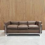 Cassina LC2 bank - Le Corbusier Mocca leder