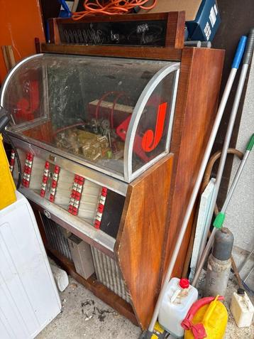 Jukebox Musikbox Jensen  beschikbaar voor biedingen