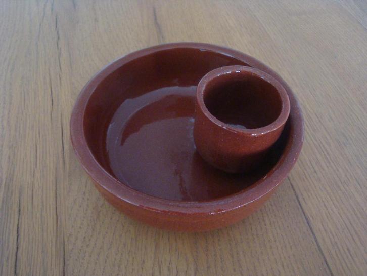 Terracotta olijvenschaaltje schaaltje olijven, Huis en Inrichting, Keuken | Servies, Zo goed als nieuw, Schaal of Schalen, Overige stijlen