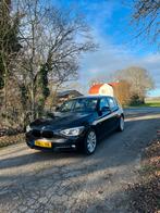 BMW 1-Serie 116I 5DR 2013 Zwart 213 Pk, Auto's, BMW, 1-Serie, Achterwielaandrijving, 4 cilinders, Zwart