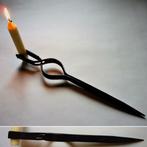 Smeedijzeren wandkandelaar kandelaar ca.1750 voor dikke muur, Antiek en Kunst, Ophalen of Verzenden, Overige materialen