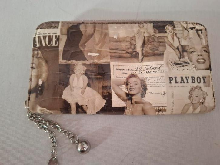 Marilyn Monroe Portemonnee Groot, Sieraden, Tassen en Uiterlijk, Portemonnees, Zo goed als nieuw, Overige merken, Beige, Ophalen of Verzenden