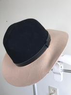 Nieuw!! Dames hoed 100 % wool maat M, Kleding | Dames, Hoeden en Petten, Nieuw, 56 of 57 cm (M, 7 of 7⅛ inch), C&A, Ophalen of Verzenden