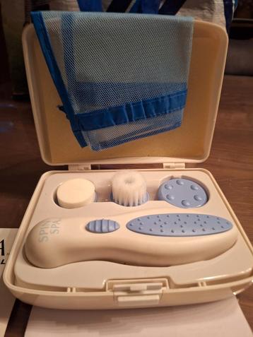 Spin Spa gezichtsborstel set beschikbaar voor biedingen