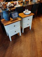 Set 2 nachtkastjes wit/blank, Ophalen, Gebruikt, 55 tot 70 cm, 45 tot 65 cm